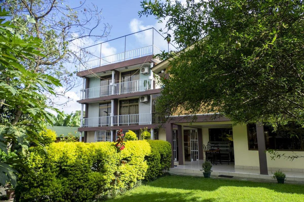 Runako Lodge Arusha Eksteriør bilde