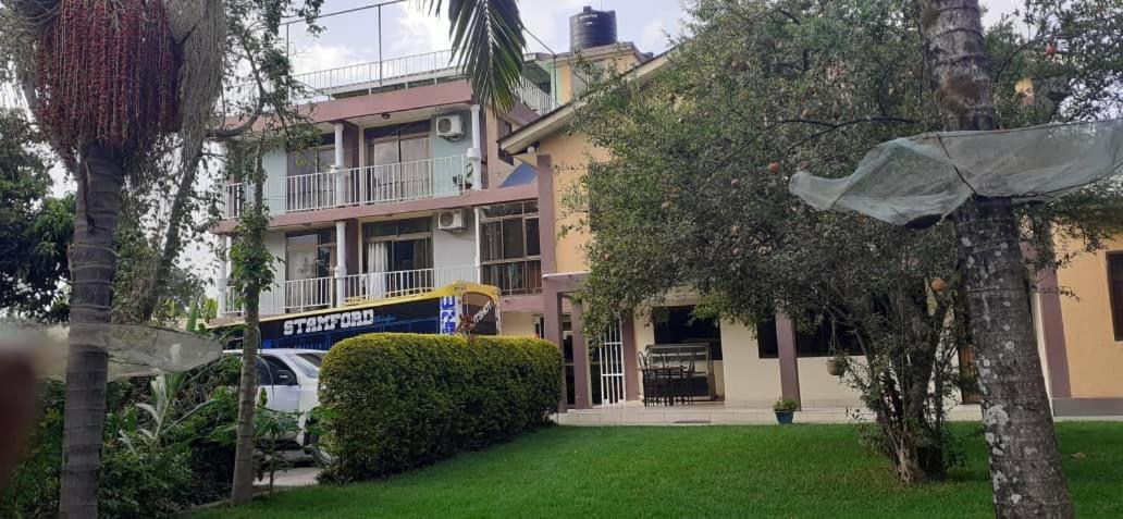 Runako Lodge Arusha Eksteriør bilde
